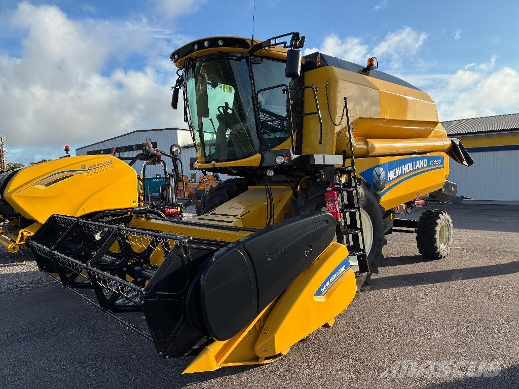 New Holland Tc 4.90 Kombájnok