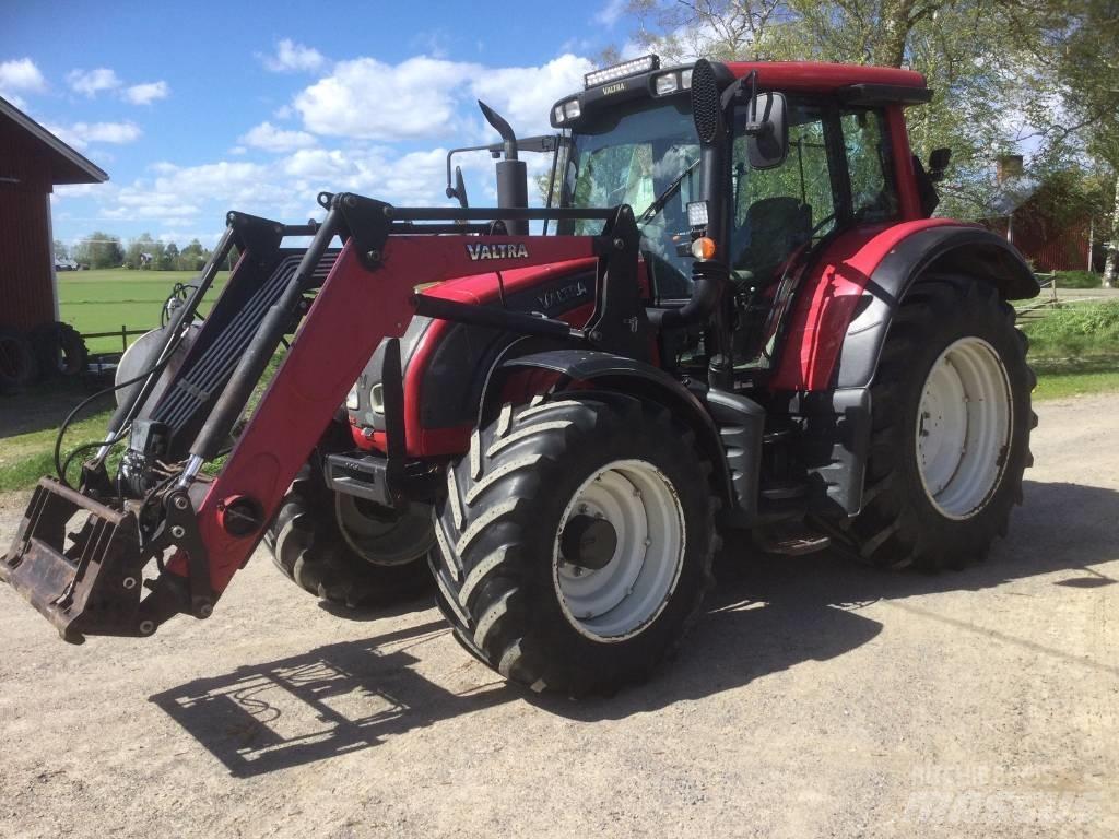 Valtra N 142 Direct Traktorok