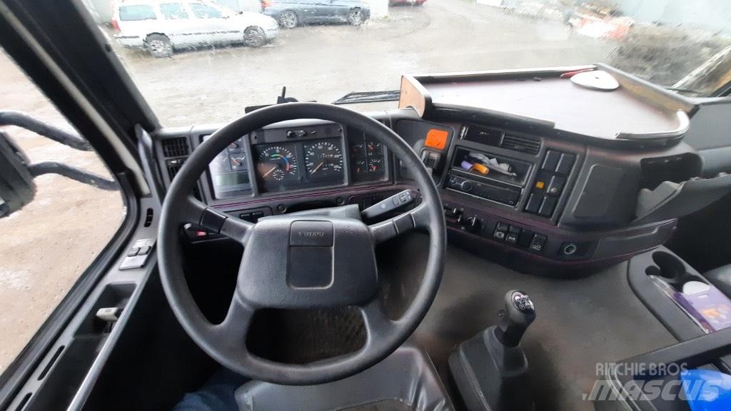 Volvo FM 10 Járműszállítók