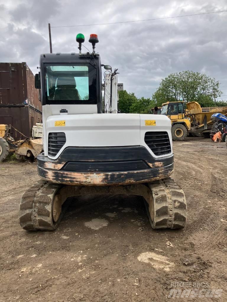 Bobcat E 85 Közepes (midi) kotrók 7 t - 12 t