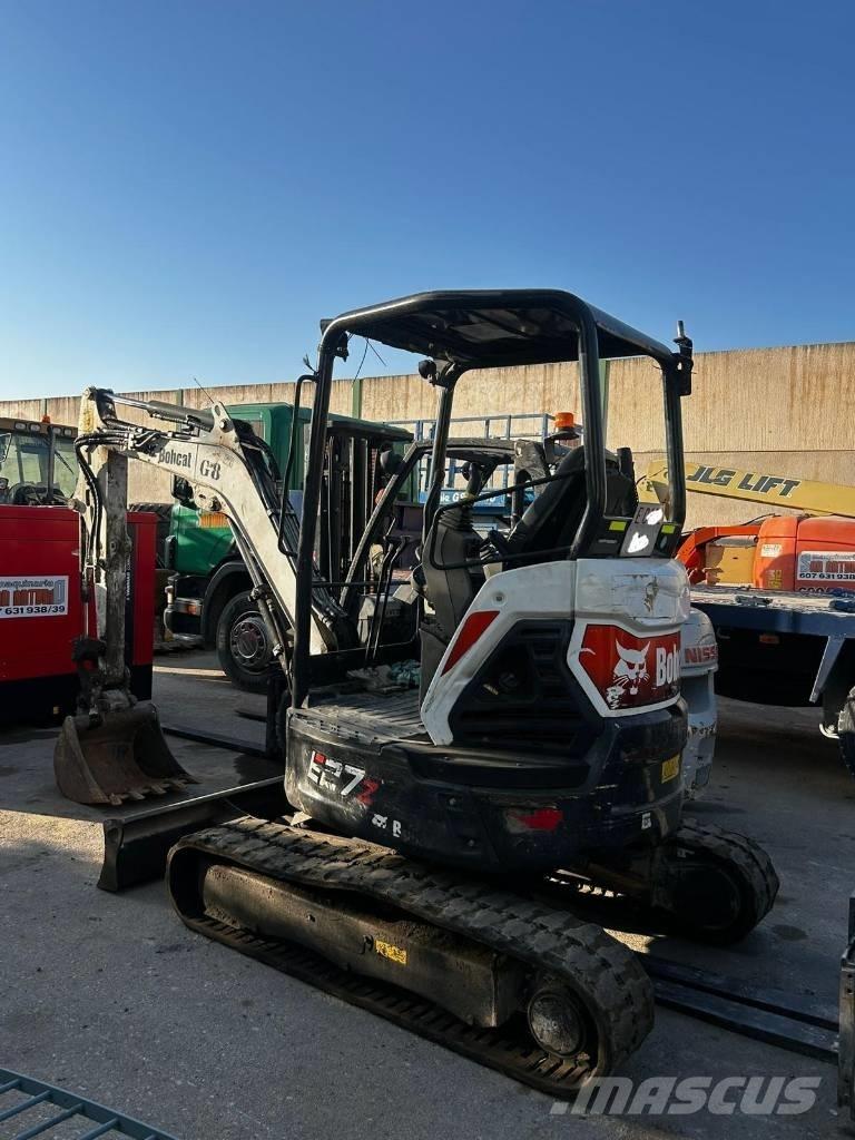 Bobcat E 27z Mini kotrók < 7t
