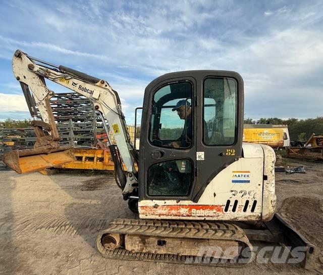Bobcat 329 D Mini kotrók < 7t