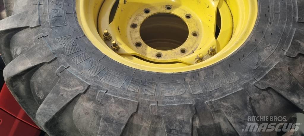 Michelin 14.9R24 Gumiabroncsok, kerekek és felnik