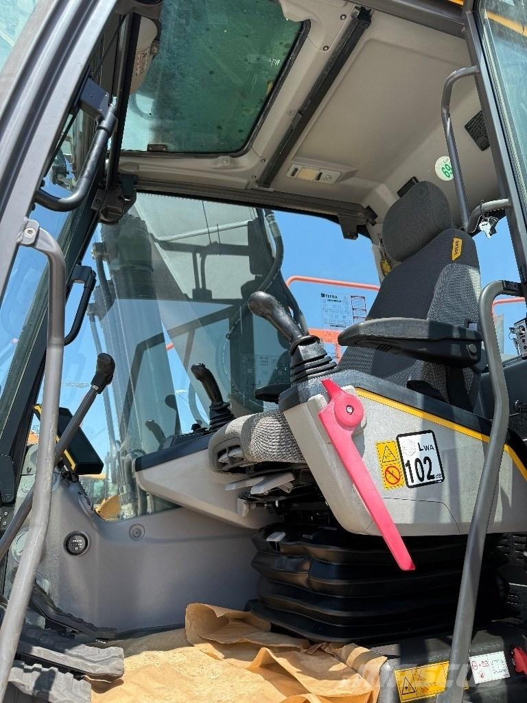 Volvo EC 220 E Lánctalpas kotrók