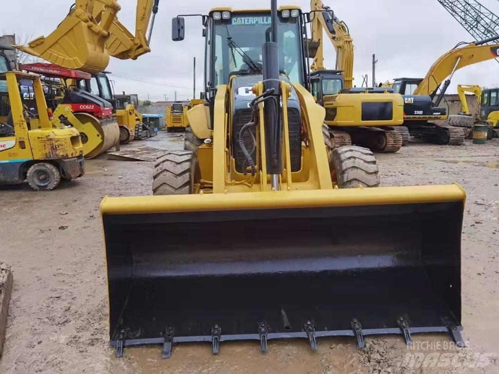 CAT 966 H Gumikerekes homlokrakodók
