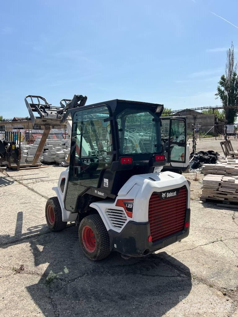 Bobcat L 23 Mini homlokrakodók