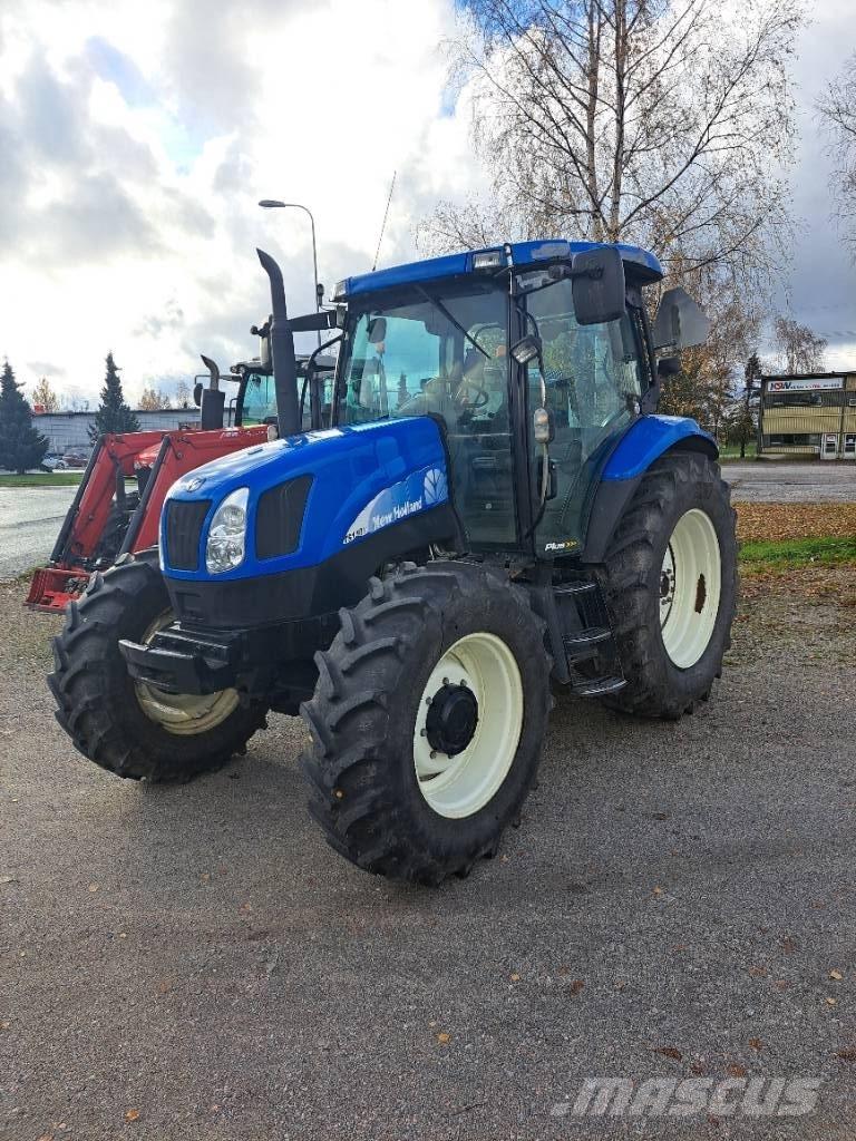New Holland TS110A Traktorok