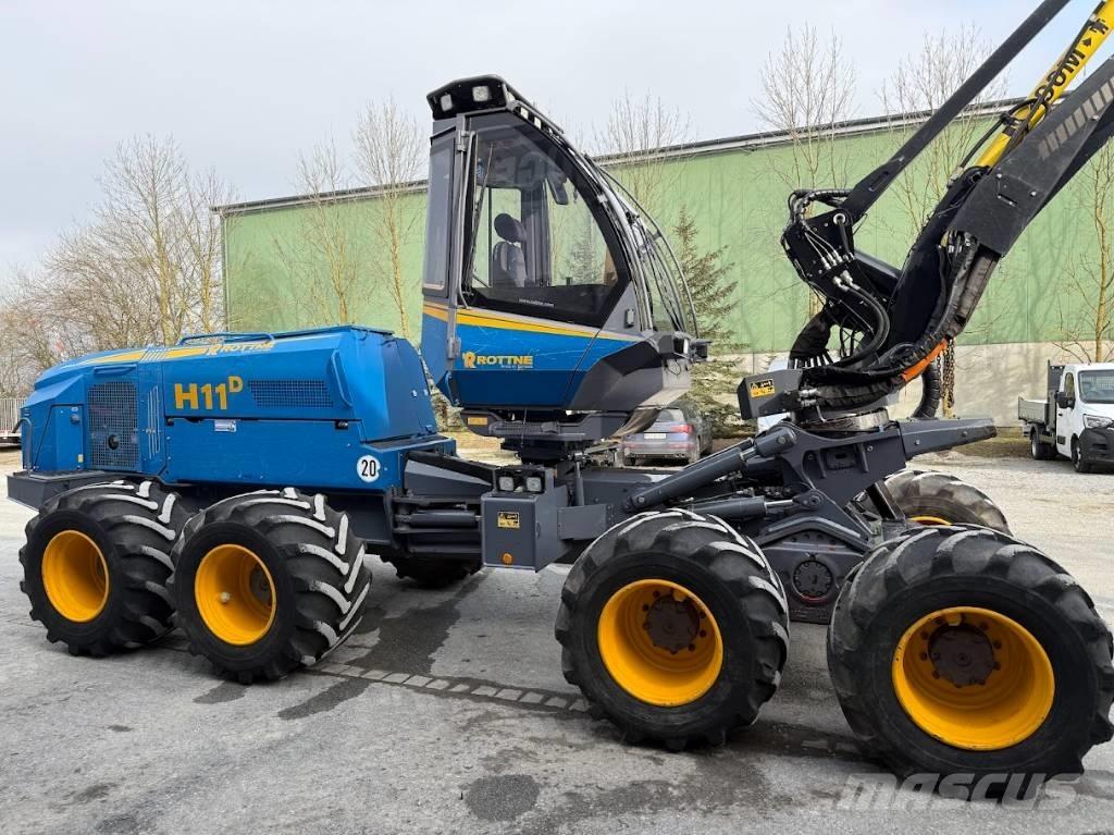 Rottne H11D Betakarítók