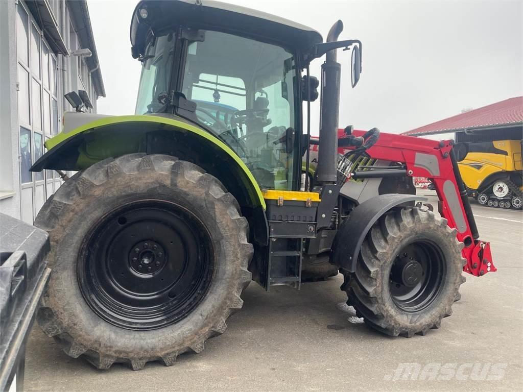 CLAAS ARION 530 Traktorok