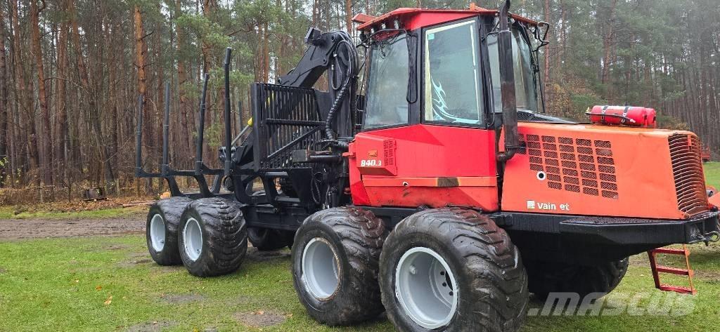 Valmet 840.3 Kihordók