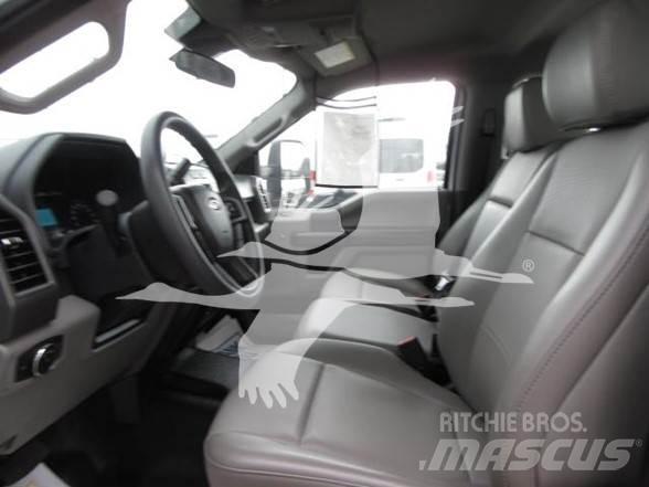 Ford F350 Építőipar - Egyebek