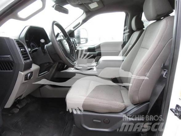 Ford F350 Építőipar - Egyebek