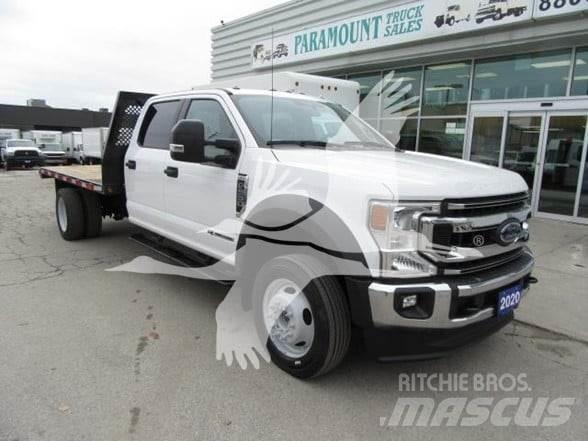 Ford F550 Platós / Ponyvás teherautók