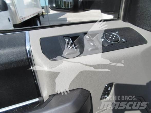 Ford F550 Billenő teherautók