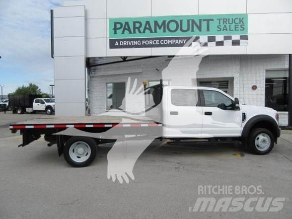 Ford F550 Platós / Ponyvás teherautók