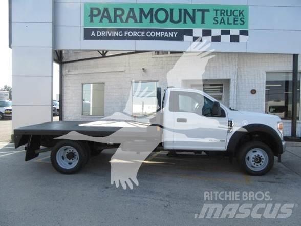 Ford F550 Platós / Ponyvás teherautók