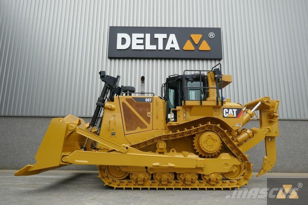 CAT D8T lánctalpas dózerek