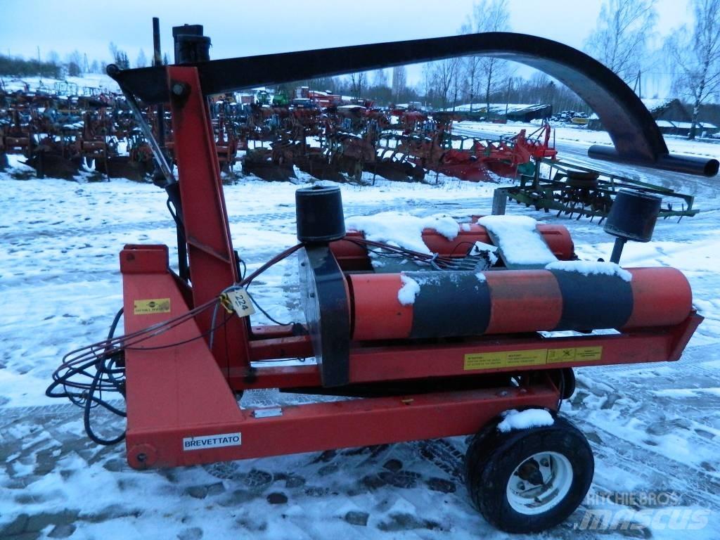 Carraro RF 89 Göngyölő gépek