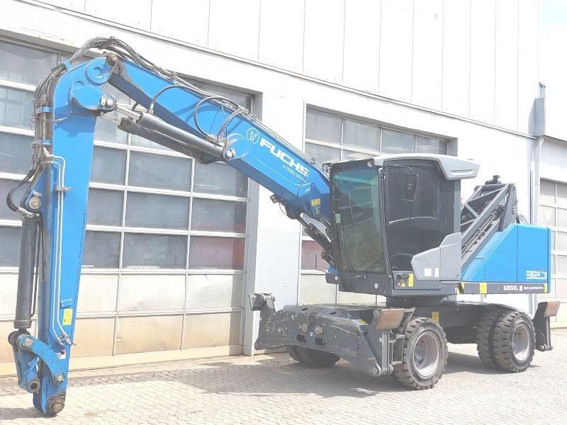 Fuchs MHL 320 F Hulladékkezelő gépek
