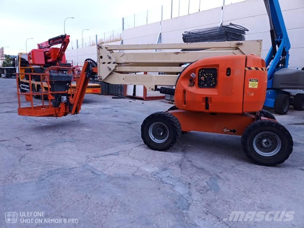 JLG 450 AJS II Karos emelők