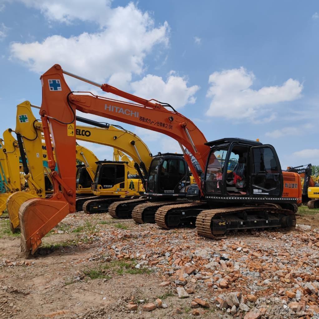 Hitachi ZX 200 Lánctalpas kotrók