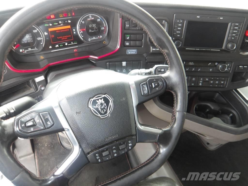 Scania R580 6x2 Horgos rakodó teherautók