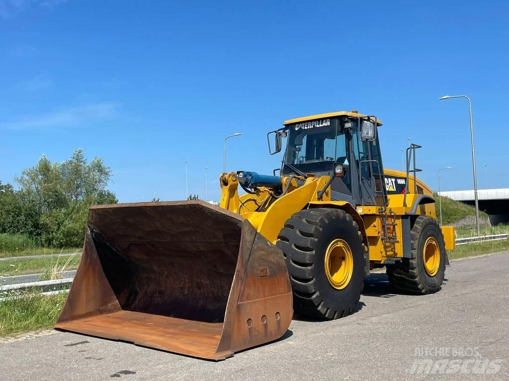 CAT 966H Gumikerekes homlokrakodók