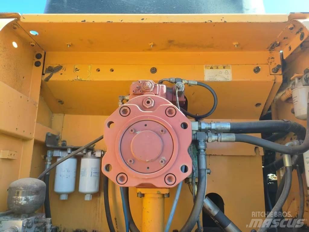 Hyundai R520LC-9T Lánctalpas kotrók