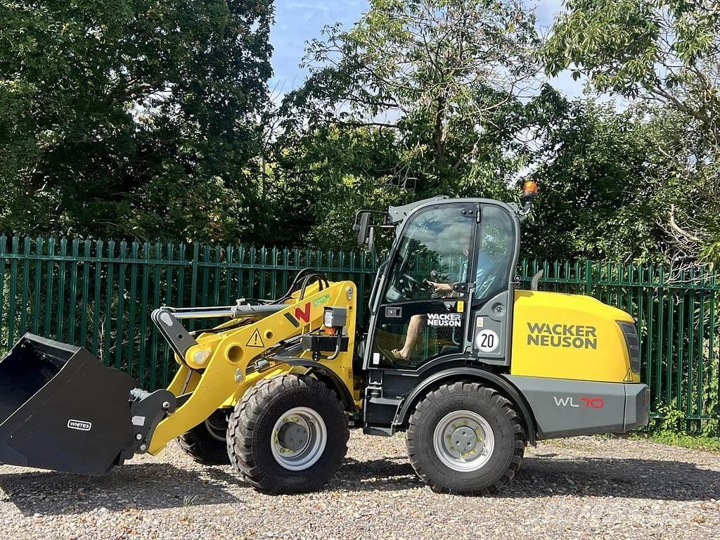 Wacker Neuson WL70 Gumikerekes homlokrakodók
