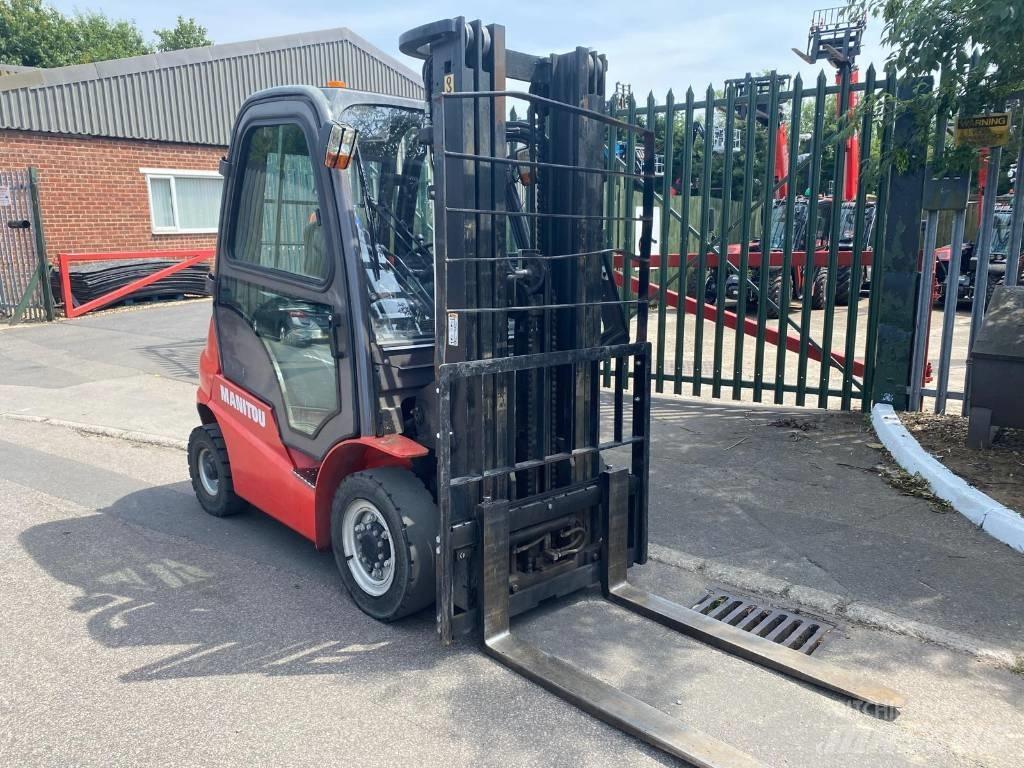 Manitou Mi25D Dízel targoncák