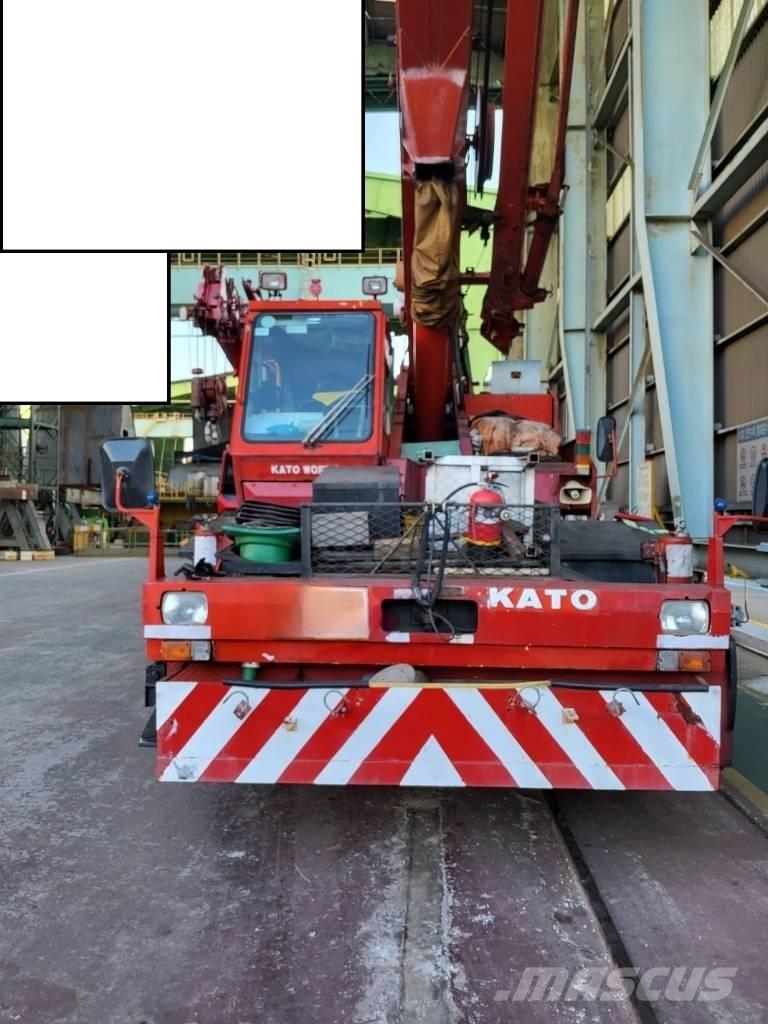 Kato SR 250 Mobil daruk