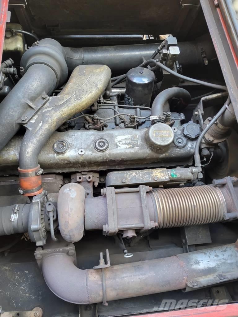 Kato SR 250 Mobil daruk