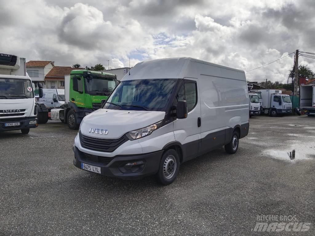Iveco DAILY 35S16 Dobozos