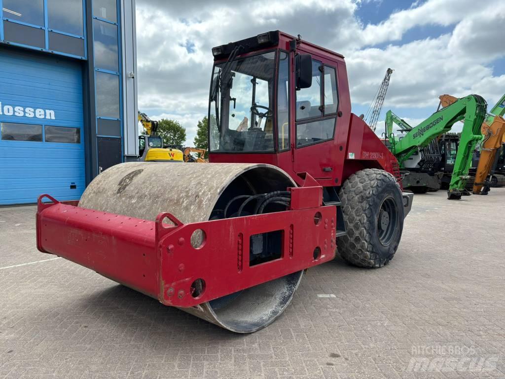 Bomag BW 213 D H-3 Egydobos hengerek