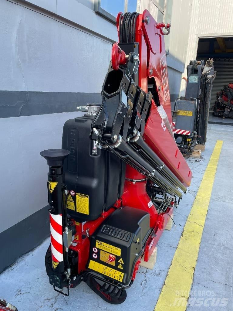 Fassi F85B.0.24 Rakodó daruk