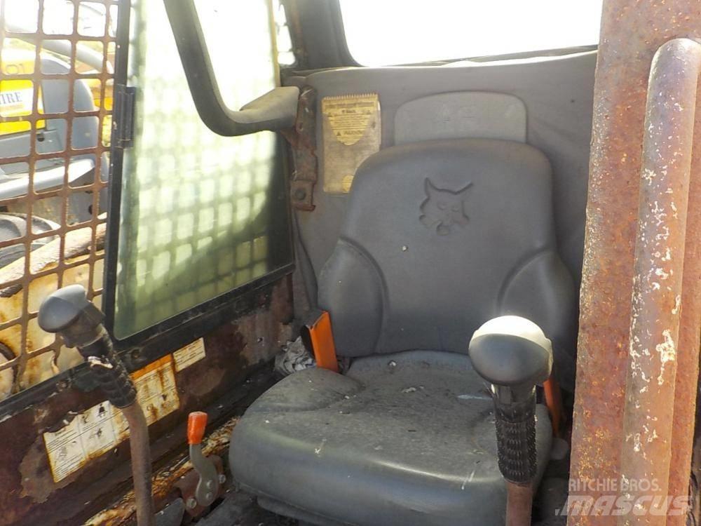 Bobcat S 220 Váltók