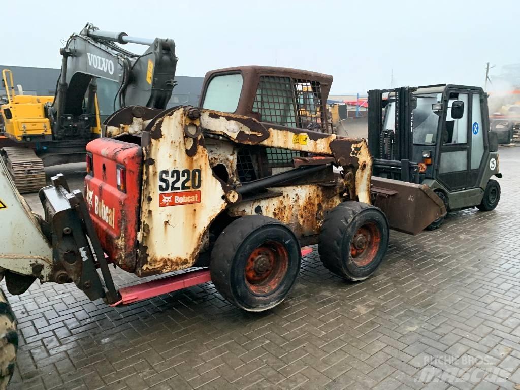 Bobcat S 220 Váltók