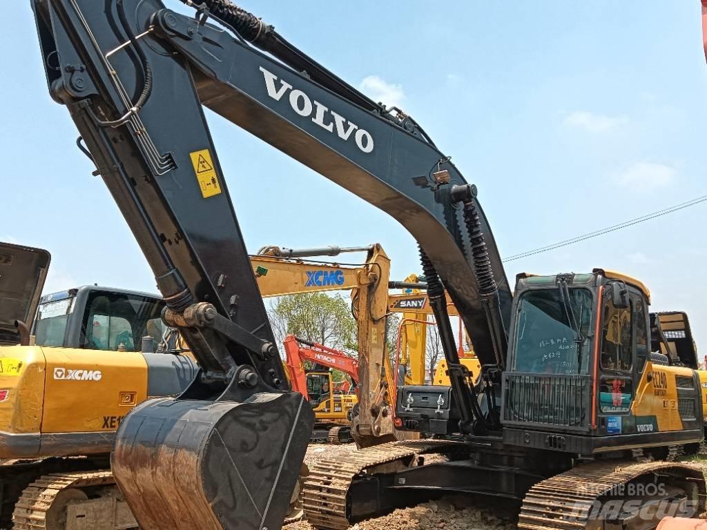 Volvo EC 240 Lánctalpas kotrók