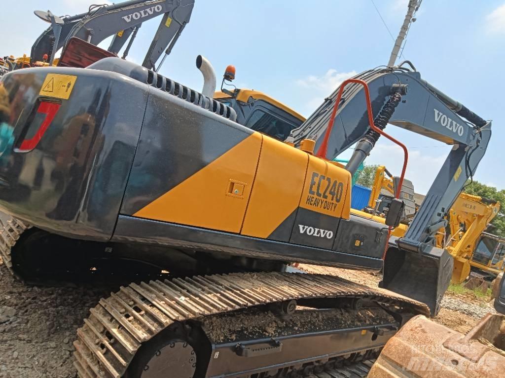 Volvo EC 240 Lánctalpas kotrók