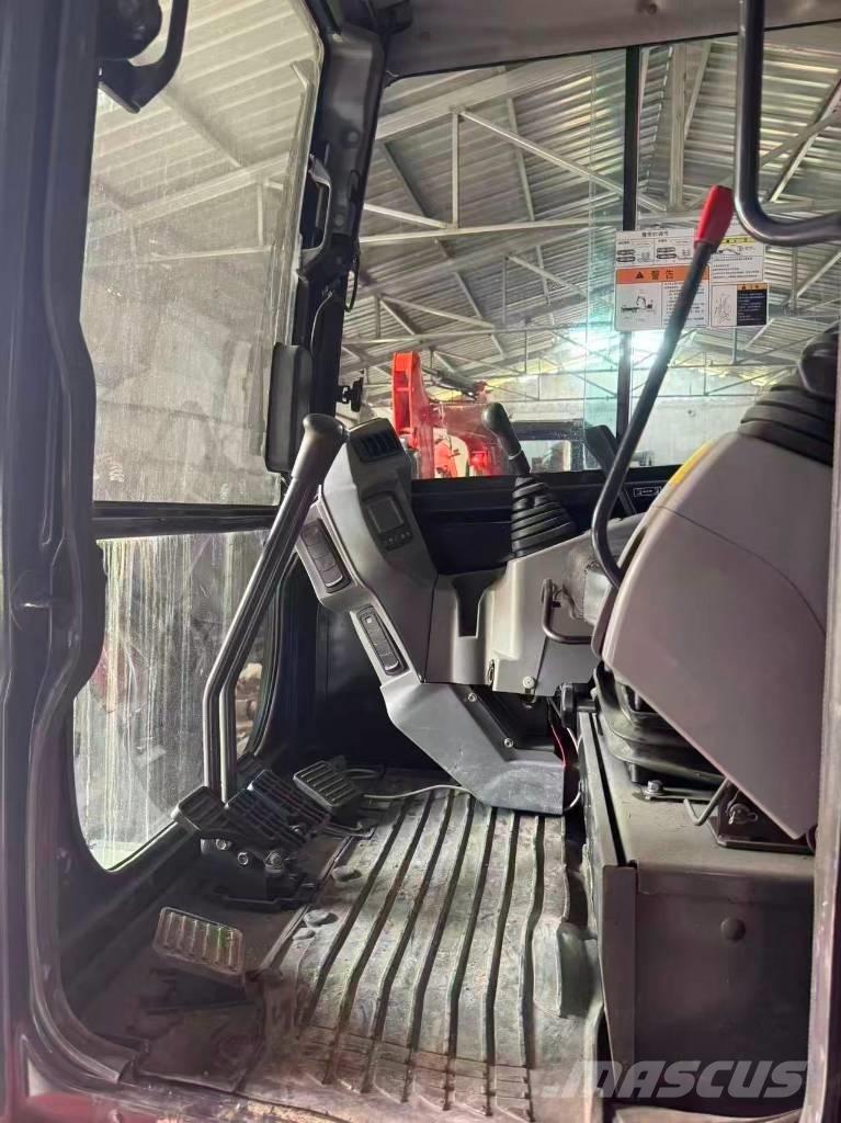 Kubota KX 165 Mini kotrók < 7t