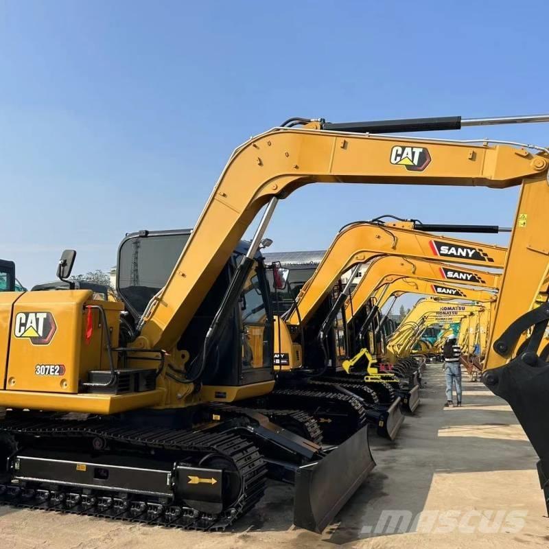 CAT 307E2 Lánctalpas kotrók
