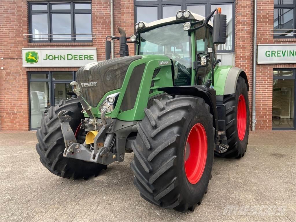 Fendt 828 Vario Traktorok