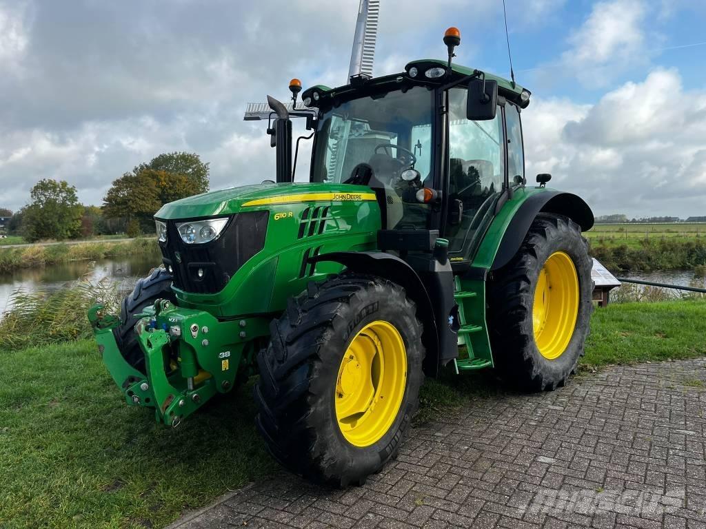 John Deere 6110 R Traktorok