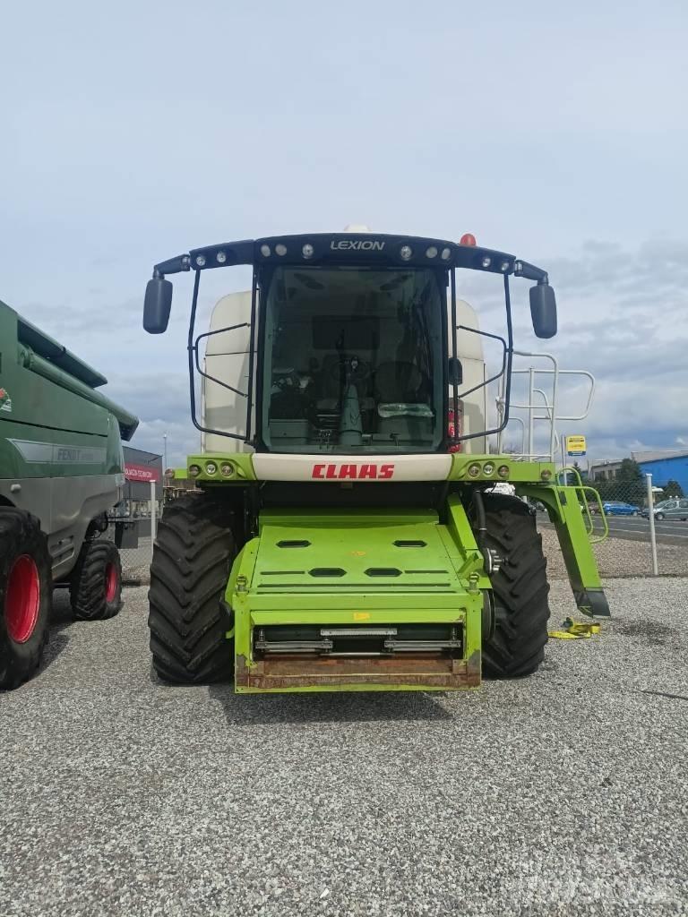 CLAAS Lexion 670 Kombájnok