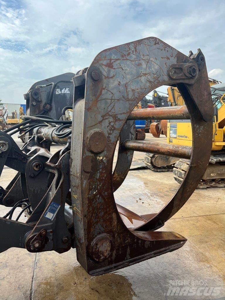 Volvo L90 Markolók