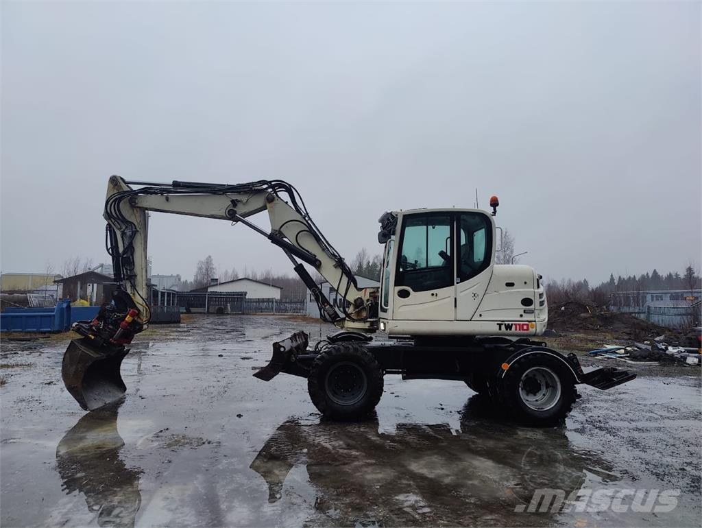Terex 110W Gumikerekes kotrók