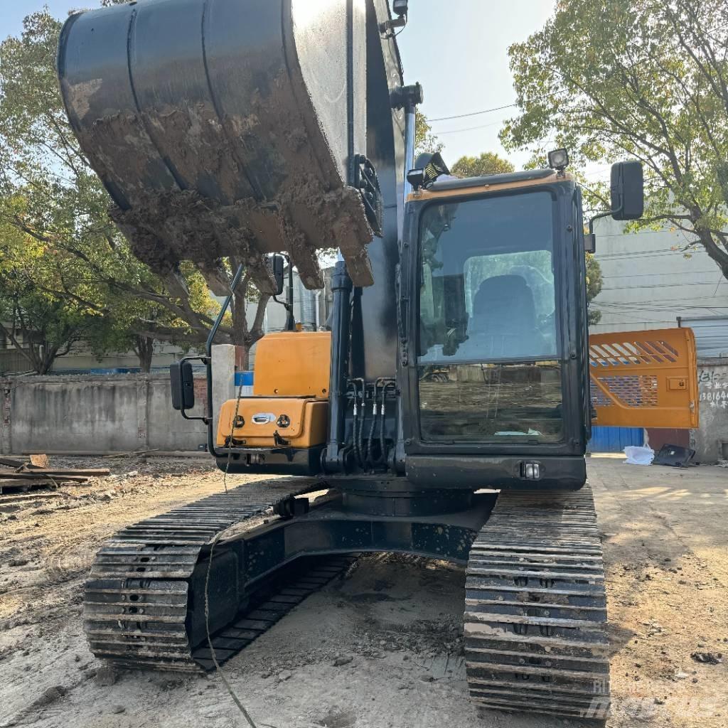 Hyundai R150LC-9S Közepes (midi) kotrók 7 t - 12 t