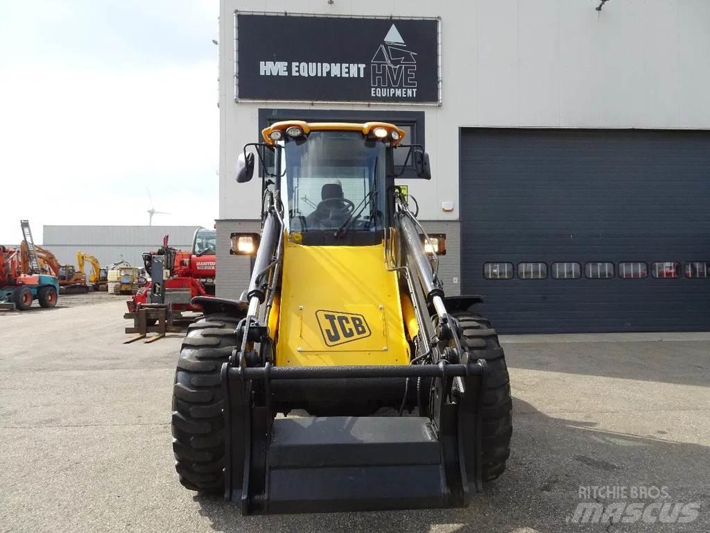 JCB 416 Gumikerekes homlokrakodók