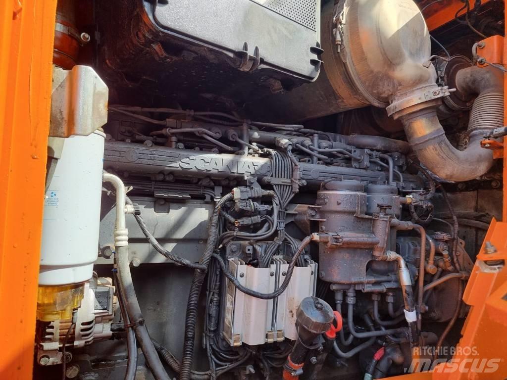 Doosan DL 420-3 Gumikerekes homlokrakodók