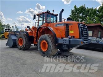 Doosan DL 420-3 Gumikerekes homlokrakodók
